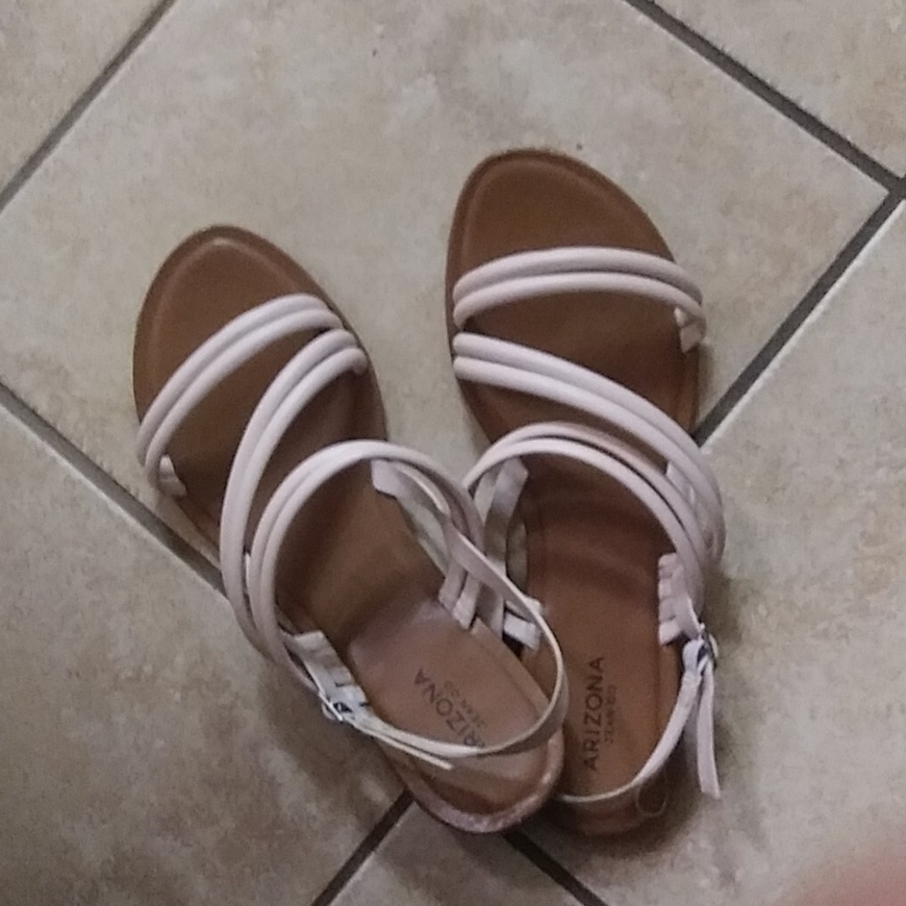 Criss cross sandals